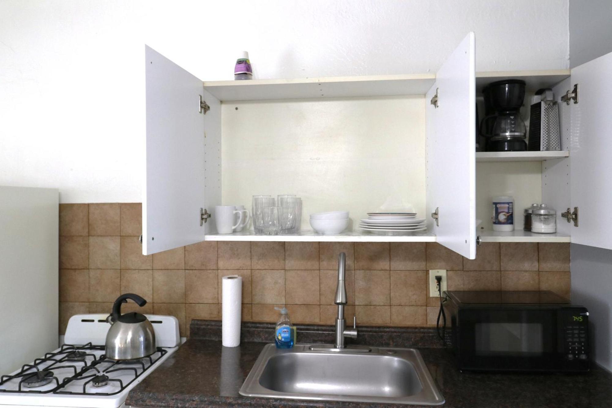 Hallandale Beach Motel With Free Parking And Full Kitchen ! No Extra Fees! Accepting Cash! Exteriör bild
